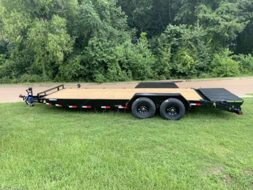 2025 Load Trail 83” x 22’ Equipment Trailer - Image 4