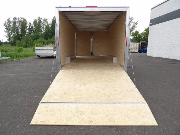 2025 CargoPro 8.5x20 Enclosed Aluminum Car Hauler - Image 4
