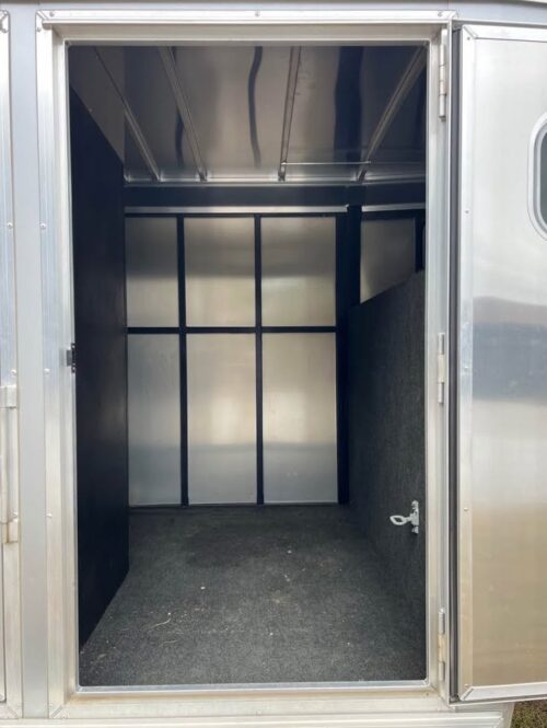 2020 Logan Coach Stockman Combo 20’ Mid-Tack Trailer - Image 2