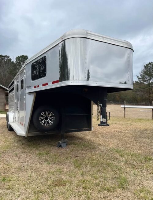 logan coach trailer for sale