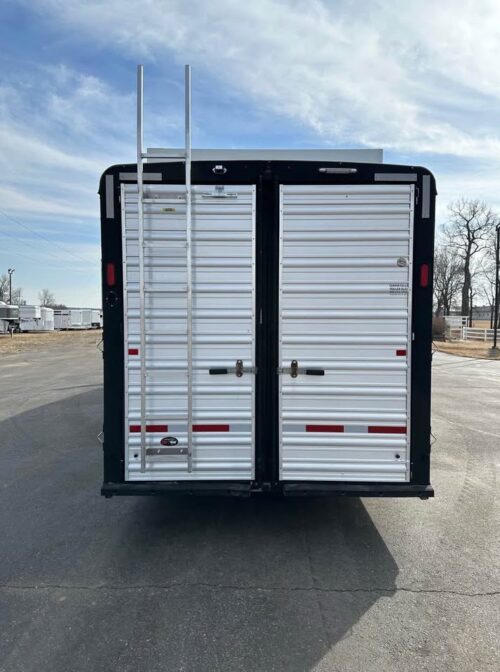 2020 Logan Coach Select 810 Stock/Combo LQ Trailer - Image 6
