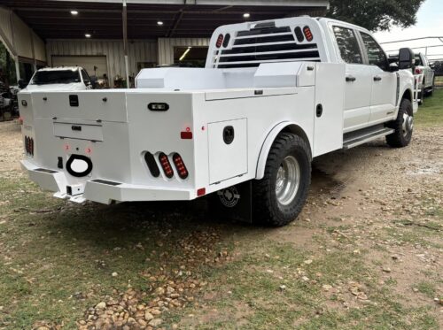 2025 Norstar SD Utility Truck Bed Skirted - Image 4