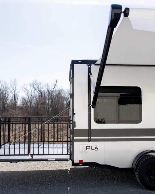 2025 ATC Plā 450 Toy Hauler - Image 2
