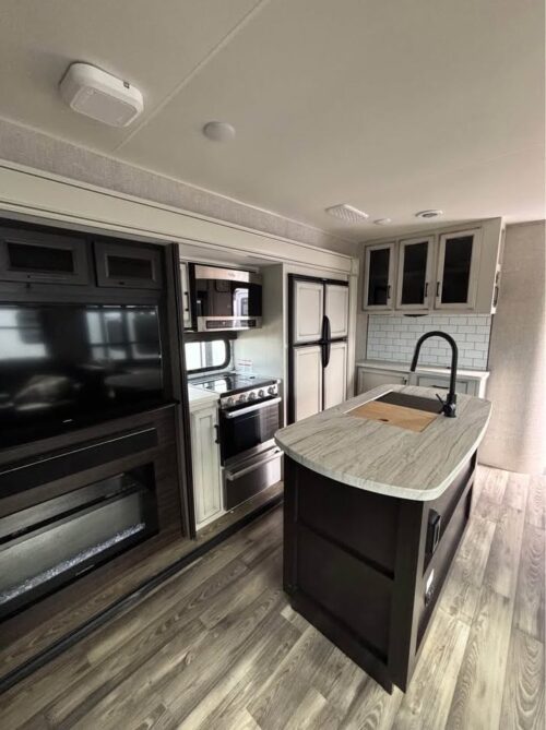 2022 Jayco Eagle HT 312BHOK - Image 2