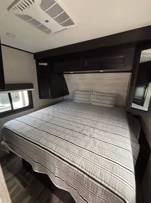 2022 Jayco Eagle HT 312BHOK - Image 8