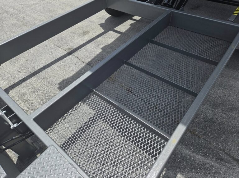 2025 BWISE 7x16 Low Profile Dump Trailer - Image 4
