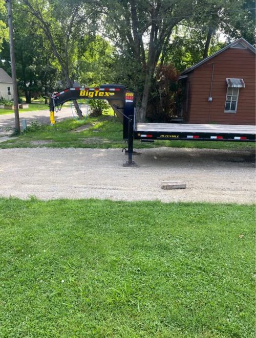 2025 Big Tex 25GN 40ft Gooseneck Flatbed Trailer - Image 4