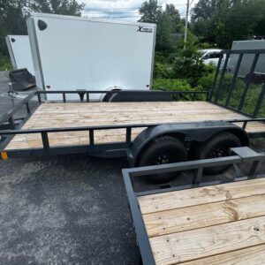 2025 Lamar Open Car Trailer  82″x16′