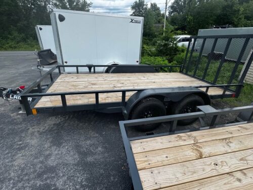 2025 Lamar Open Car Trailer  82"x16' - Image 2