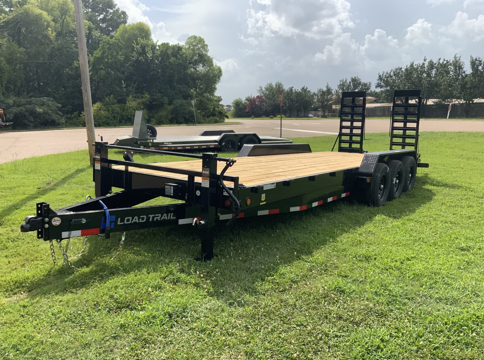 Triple axle trailer 21K GVWR for sale