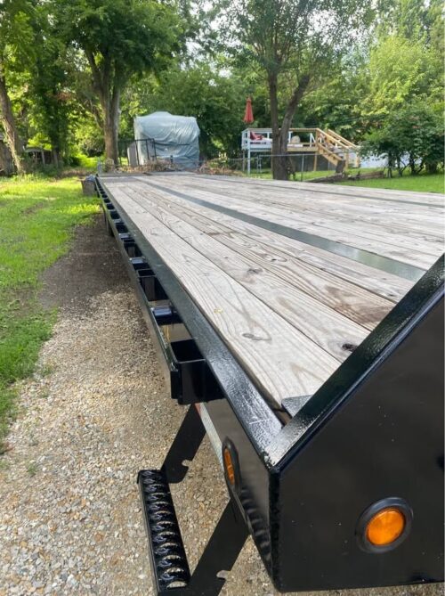 2025 Big Tex 25GN 40ft Gooseneck Flatbed Trailer - Image 7
