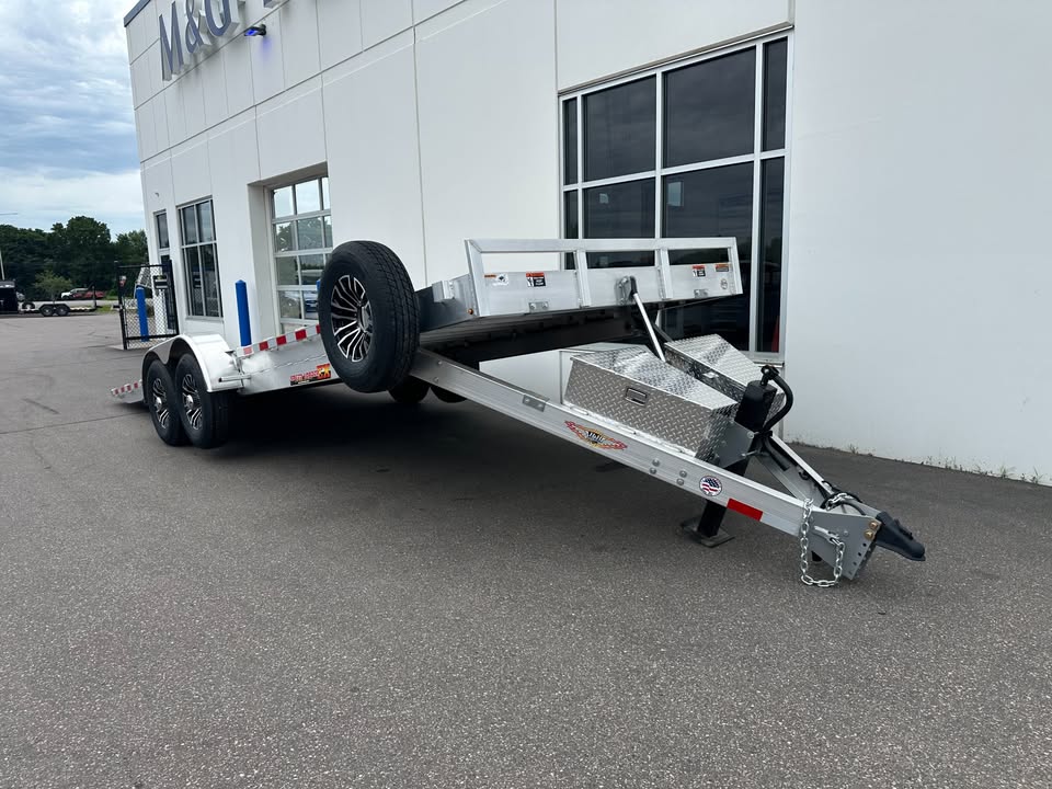 trailer dealer in USA
