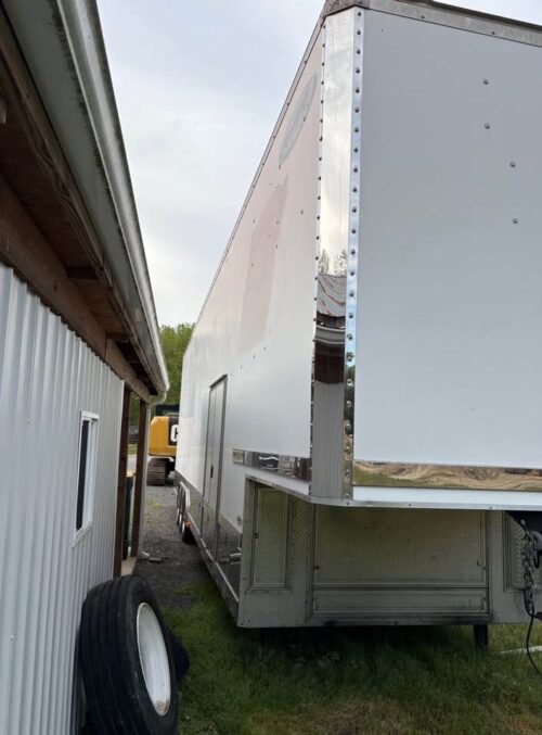 2004 Renegade 40' 3 Car Stacker Trailer - Image 3