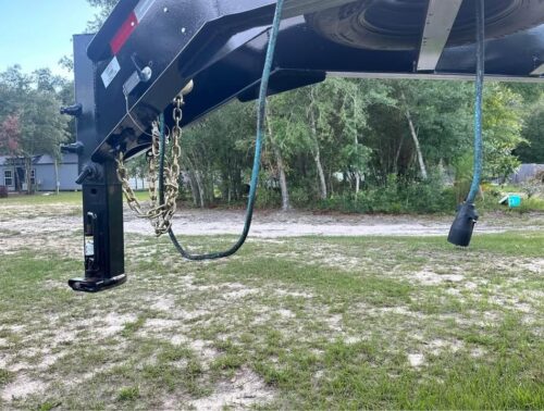 40ft Low Profile Gooseneck Trailer  102" Wide - Image 5