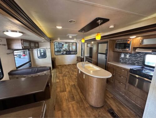 2017 Forest River Wildwood 27REI Travel Trailer - Image 10