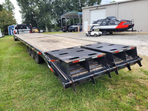 2023 Stryker 40' Gooseneck Trailer - Image 11