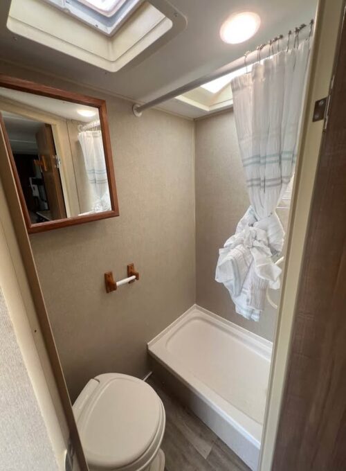 2017 Aspen Trail M 1600RB Travel Trailer - Image 4