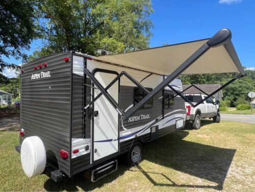 2017 Aspen Trail M 1600RB Travel Trailer - Image 10